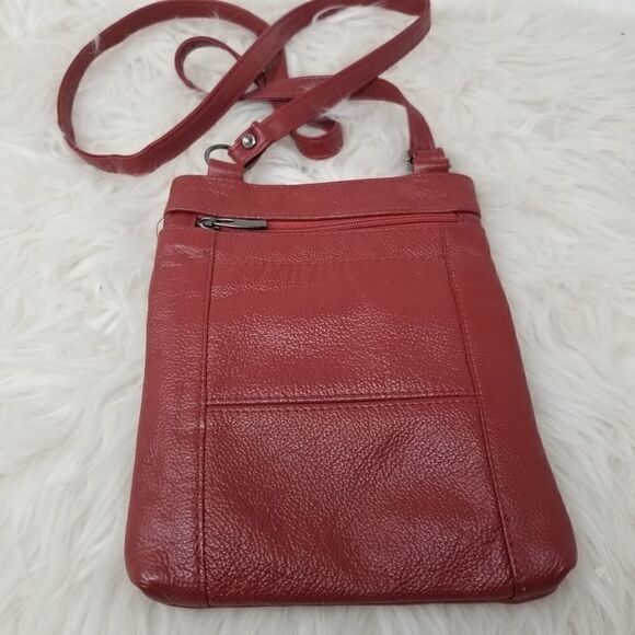 Red Faux Pebble Leather Crossbody Bag - Picture 3 of 8